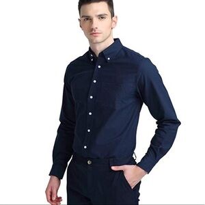 Men’s classic button down NWT